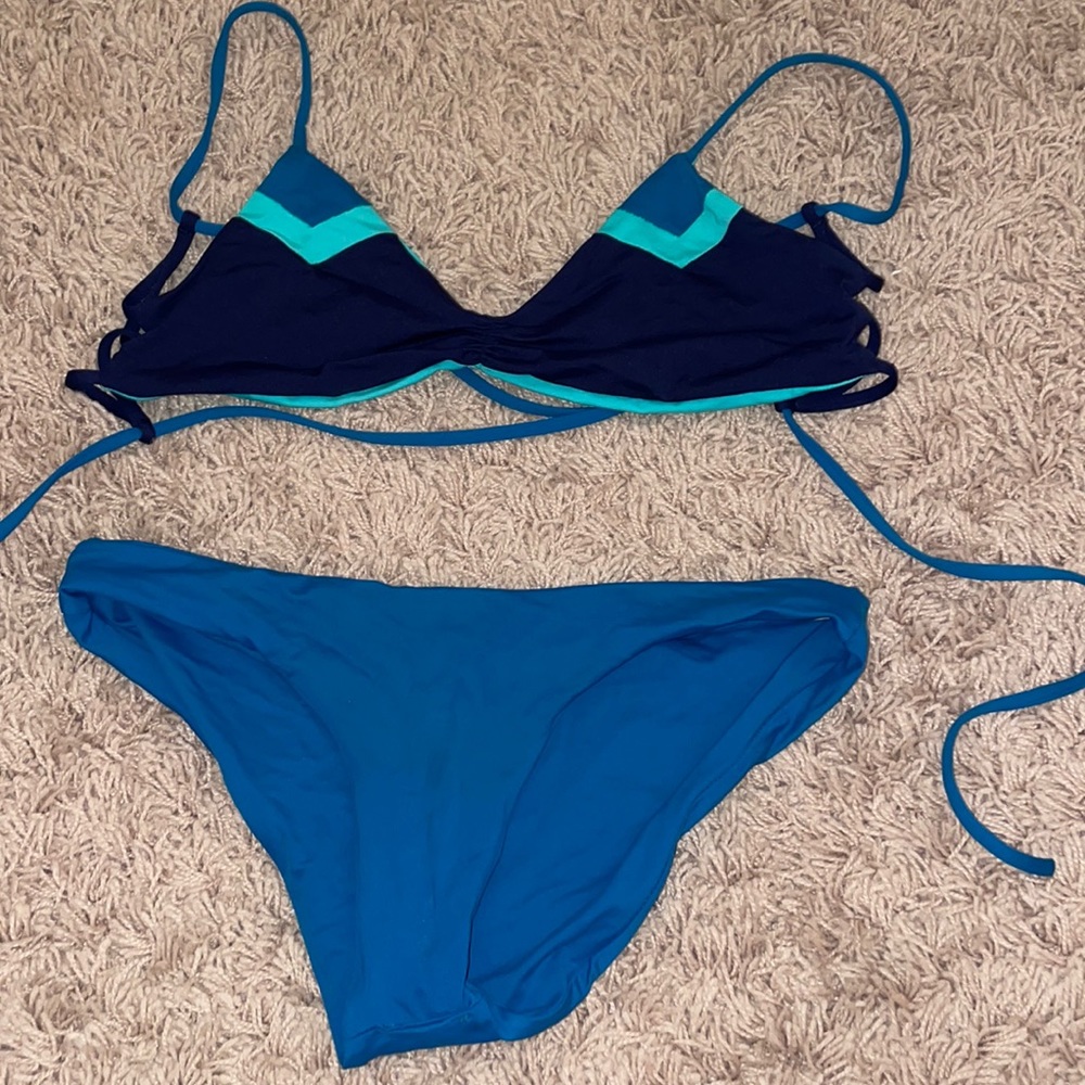 L Space Triangle Style Reversible Teal Bikini Set - image 1
